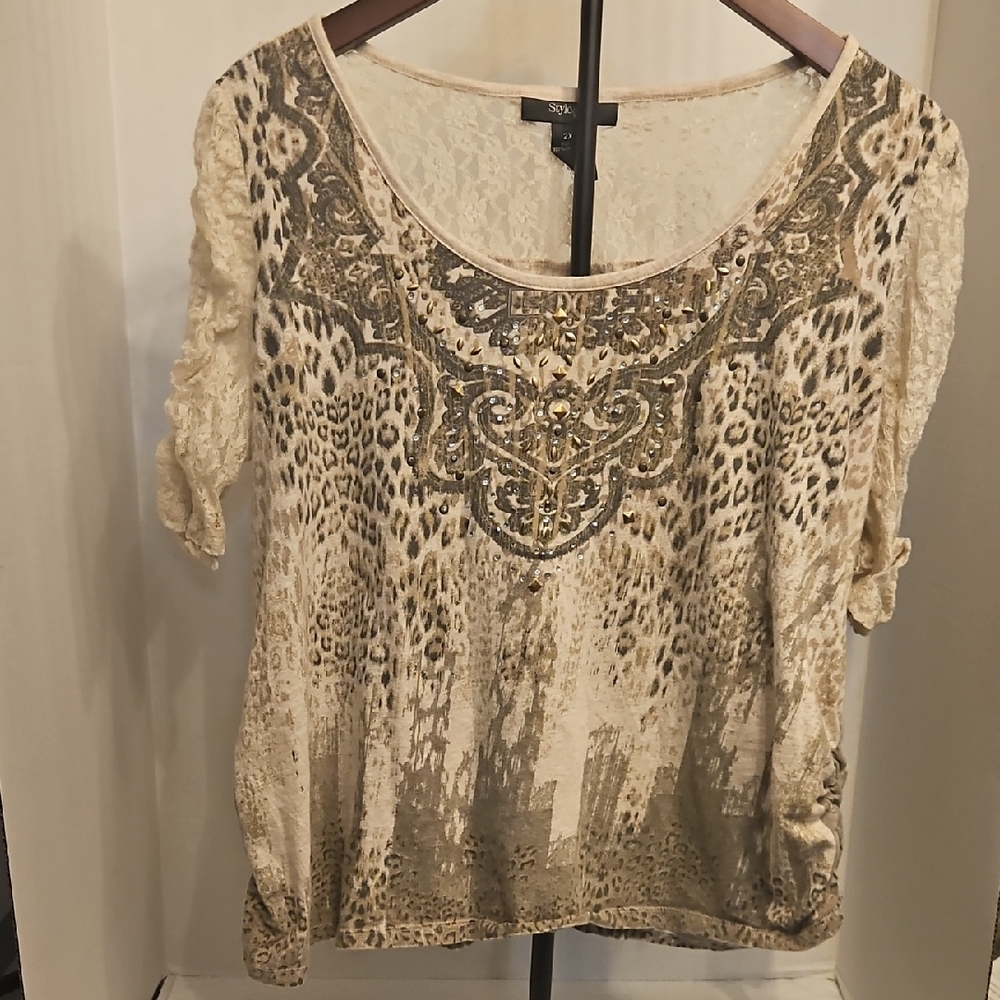 Style & Co. Beige and Gold Patterned Blouse Lace Upper Back